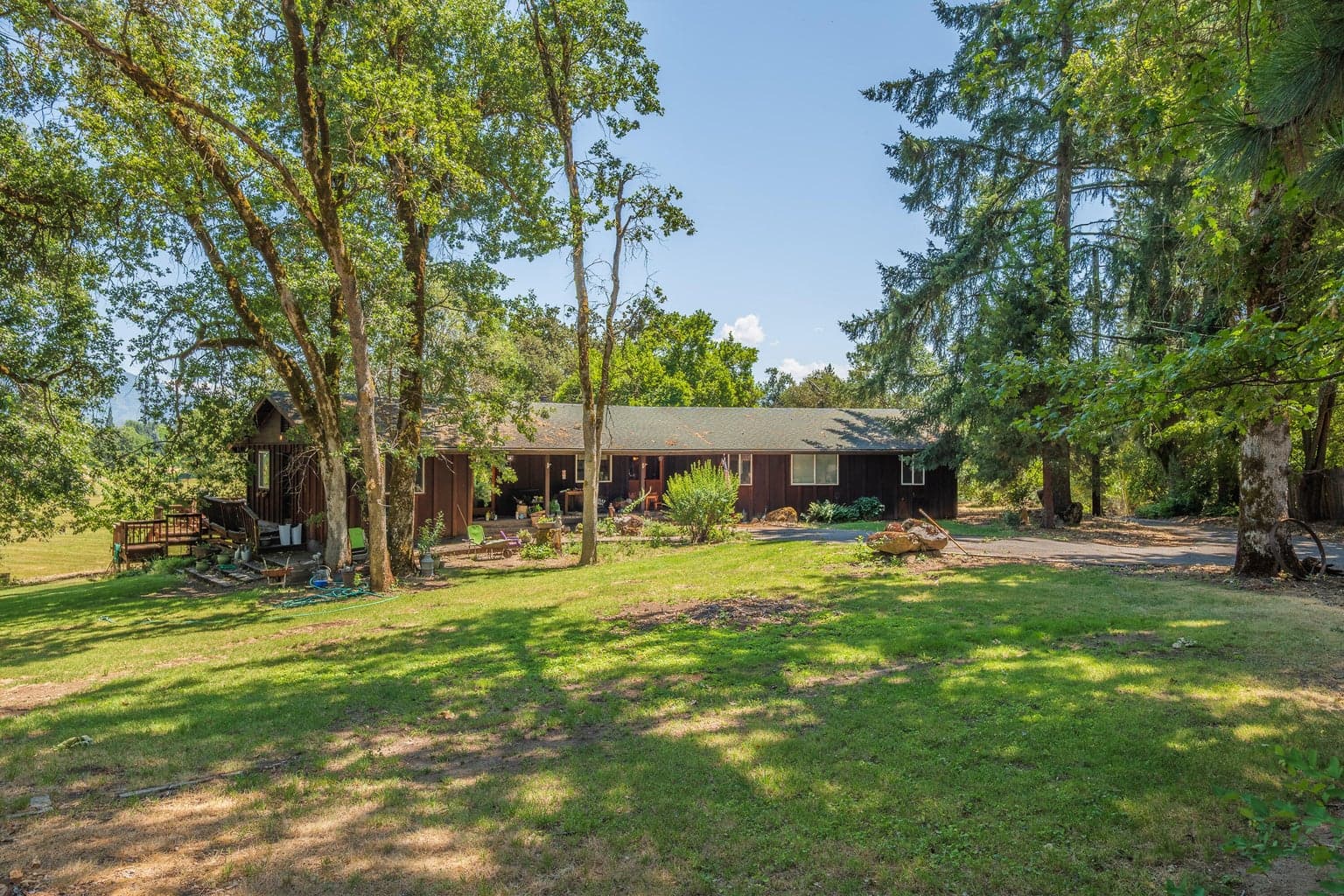 Photo of 3290 Lower River 5 of 38