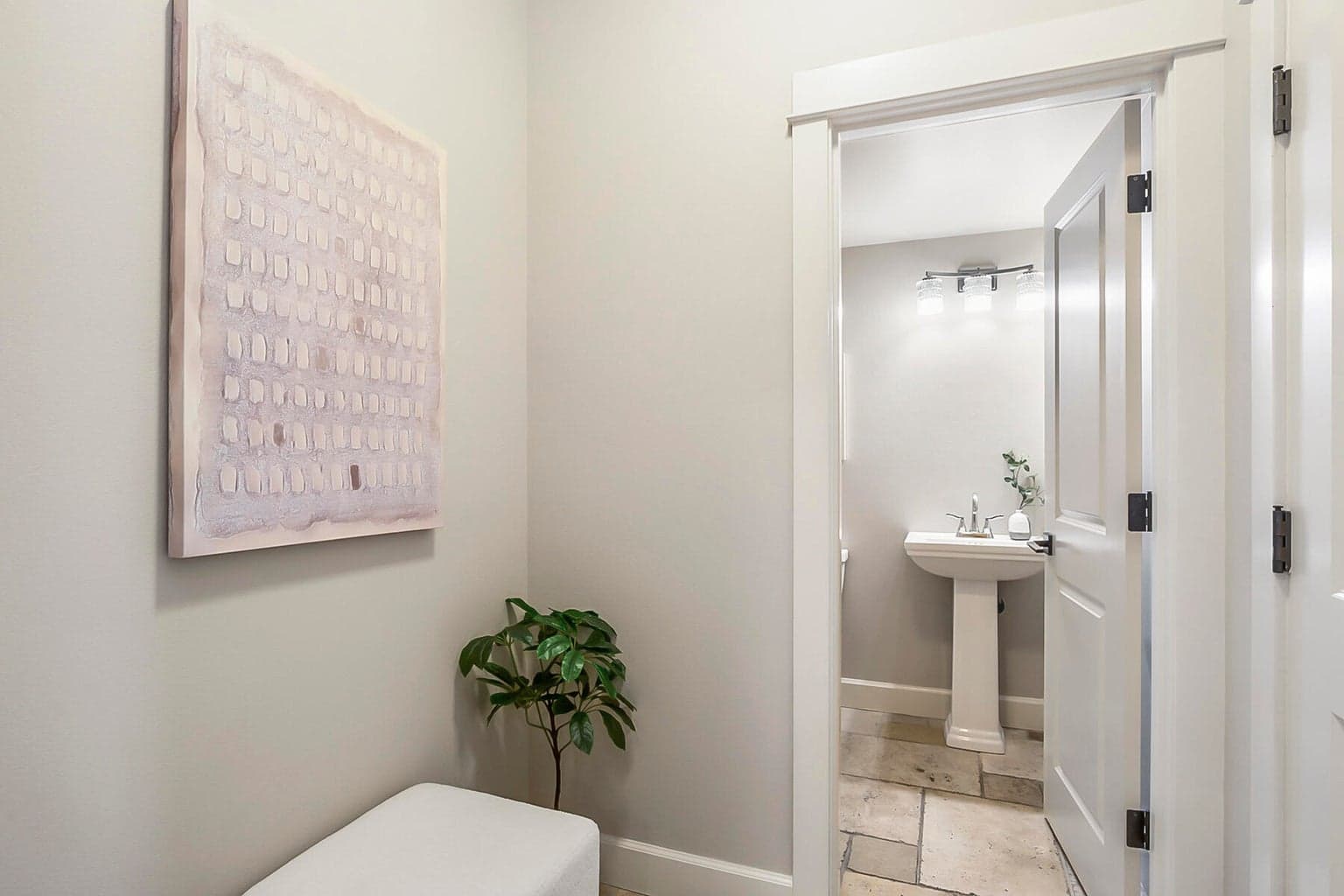 Photo of 20374 Penhollow Lane 25 of 58