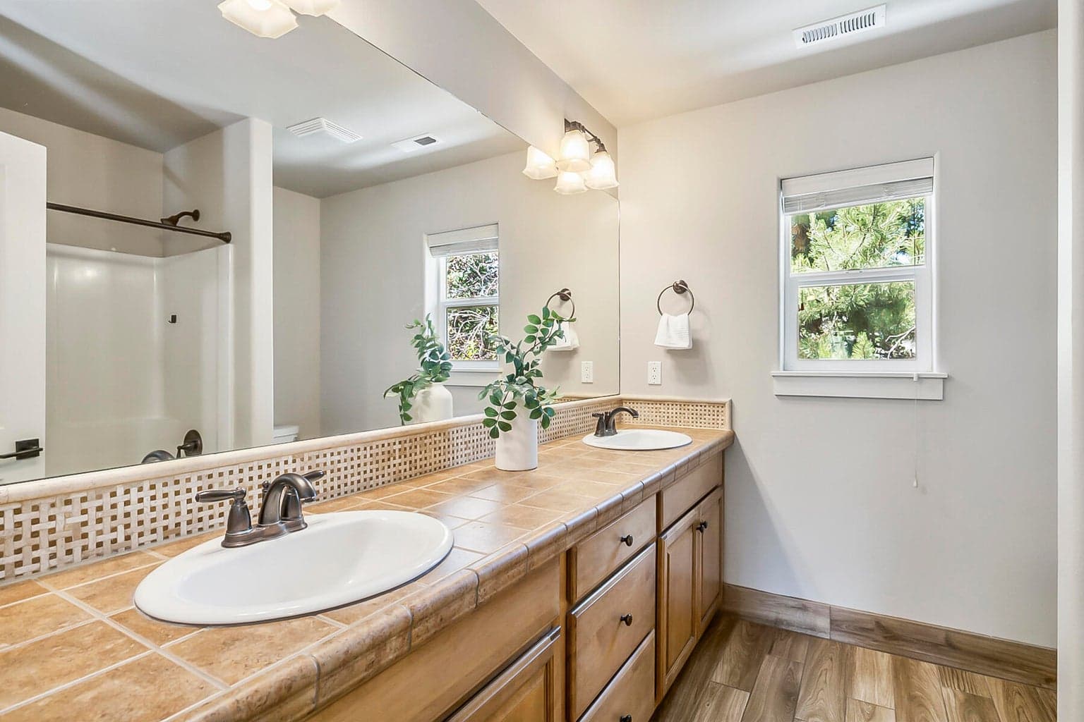 Photo of 20374 Penhollow Lane 37 of 58