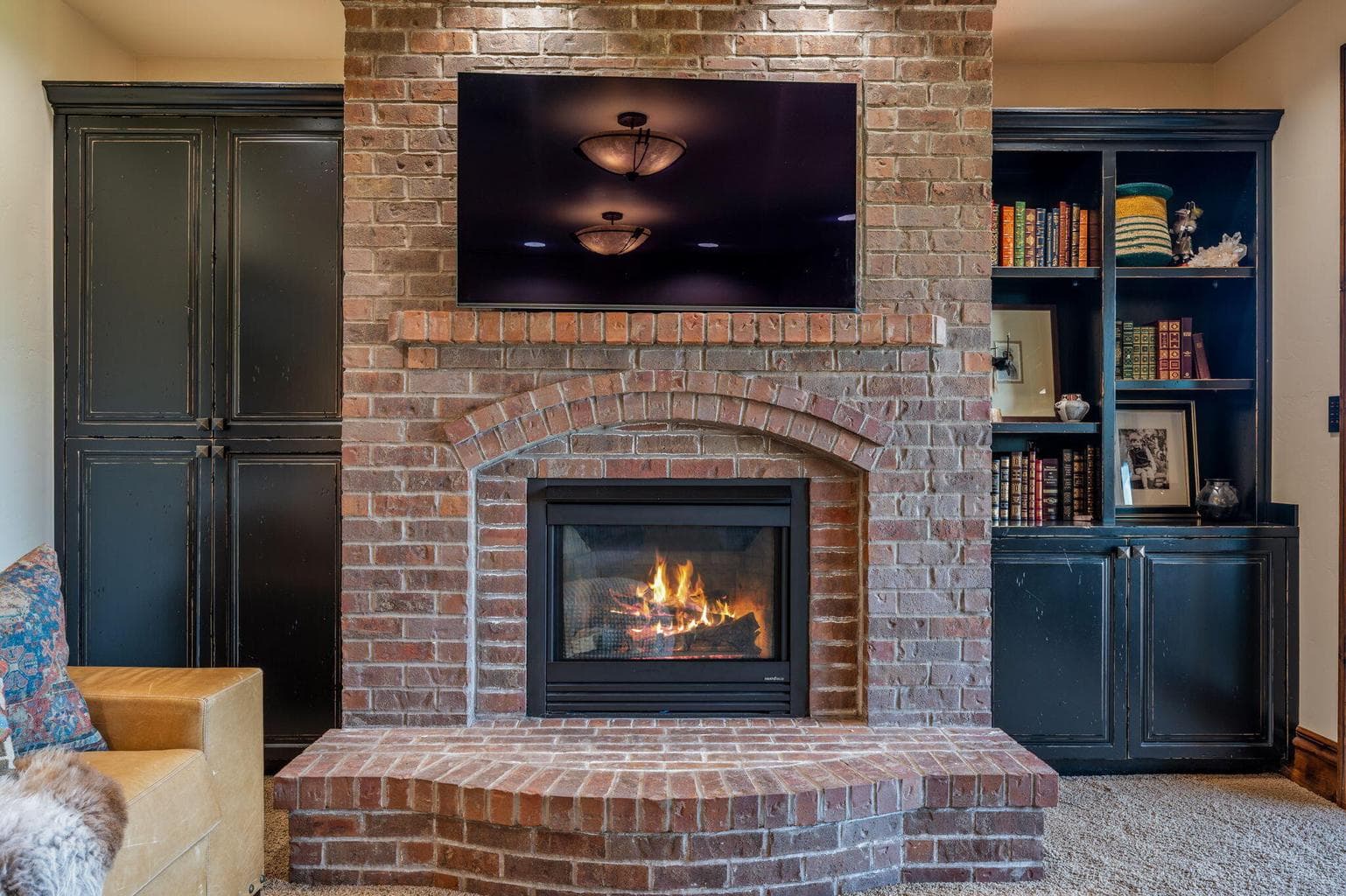 Photo of 865 SW Theater Drive 20 of 40