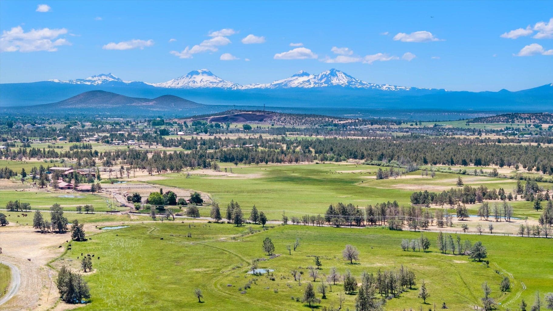 Unobstructed Cascade Mountain views