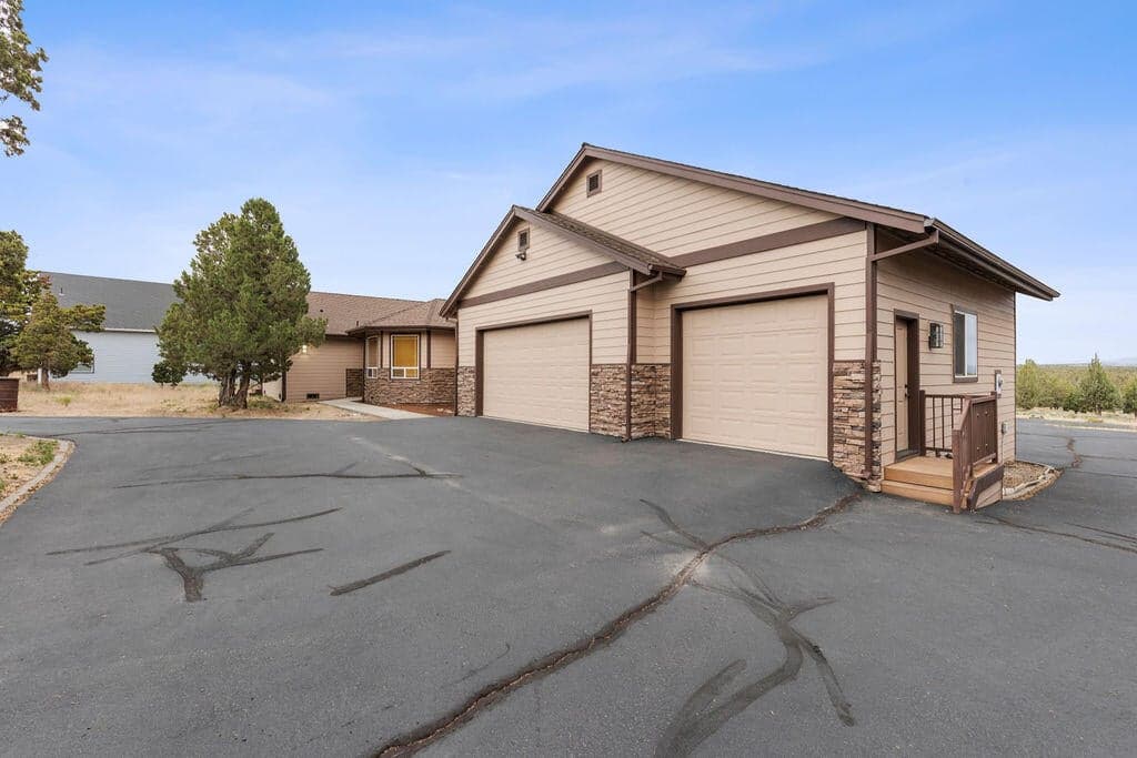 Photo of 2263 SE Landings Way 38 of 47