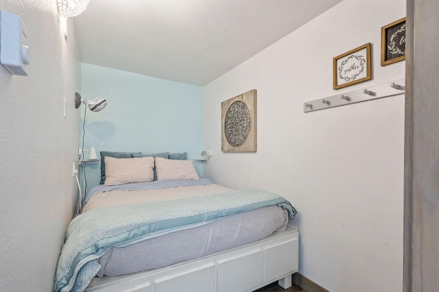 Photo of 18575 SW Century Drive 13 of 33