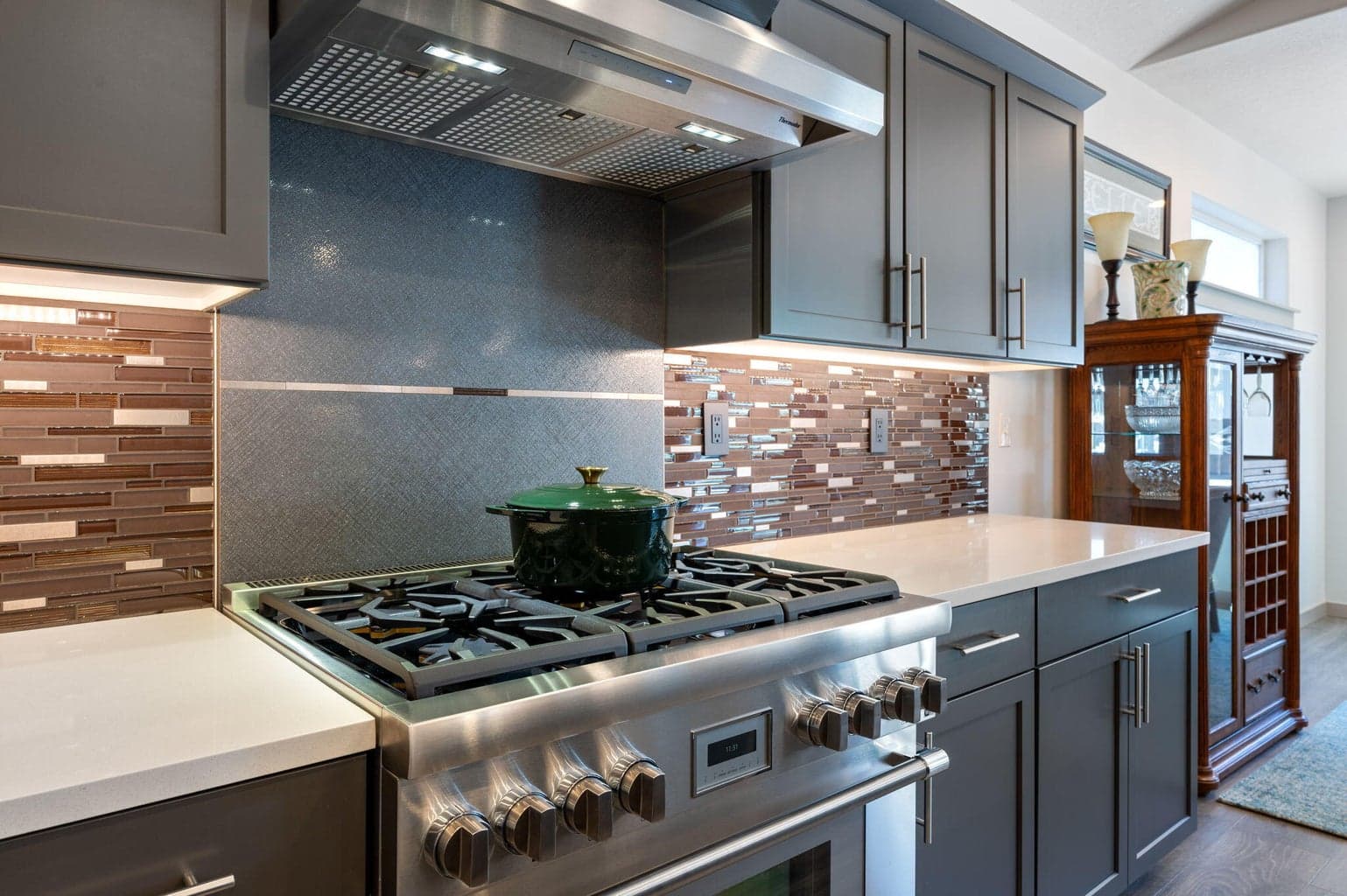 Photo of 2472 NW Jackpine Lane 17 of 34