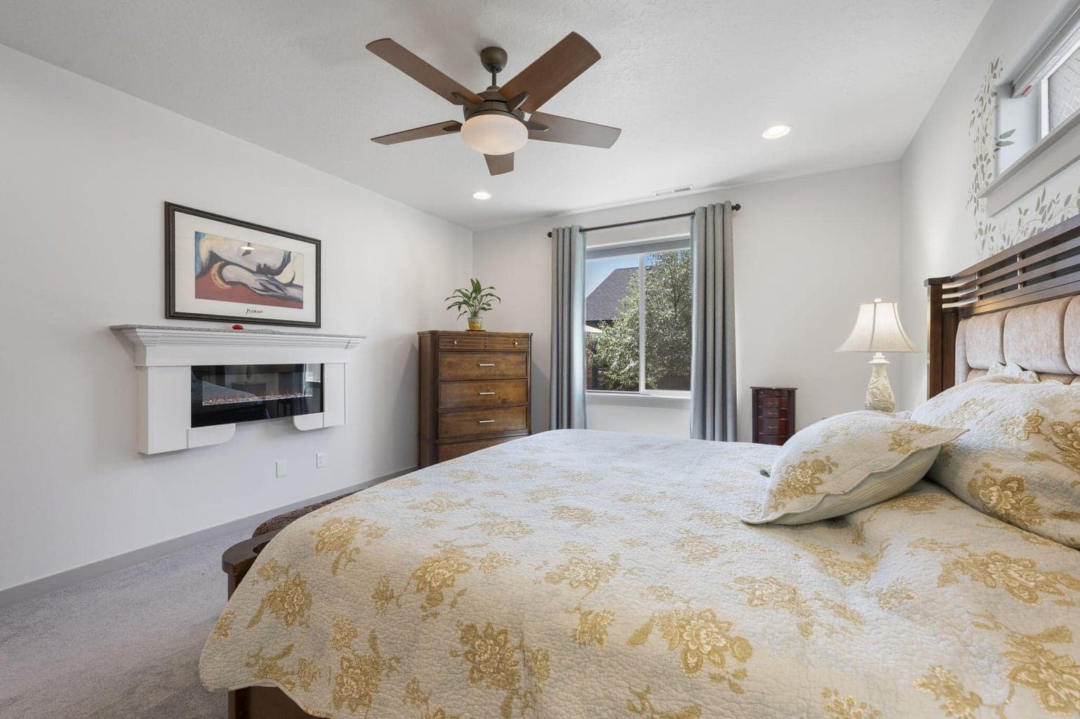 Photo of 2472 NW Jackpine Lane 25 of 34