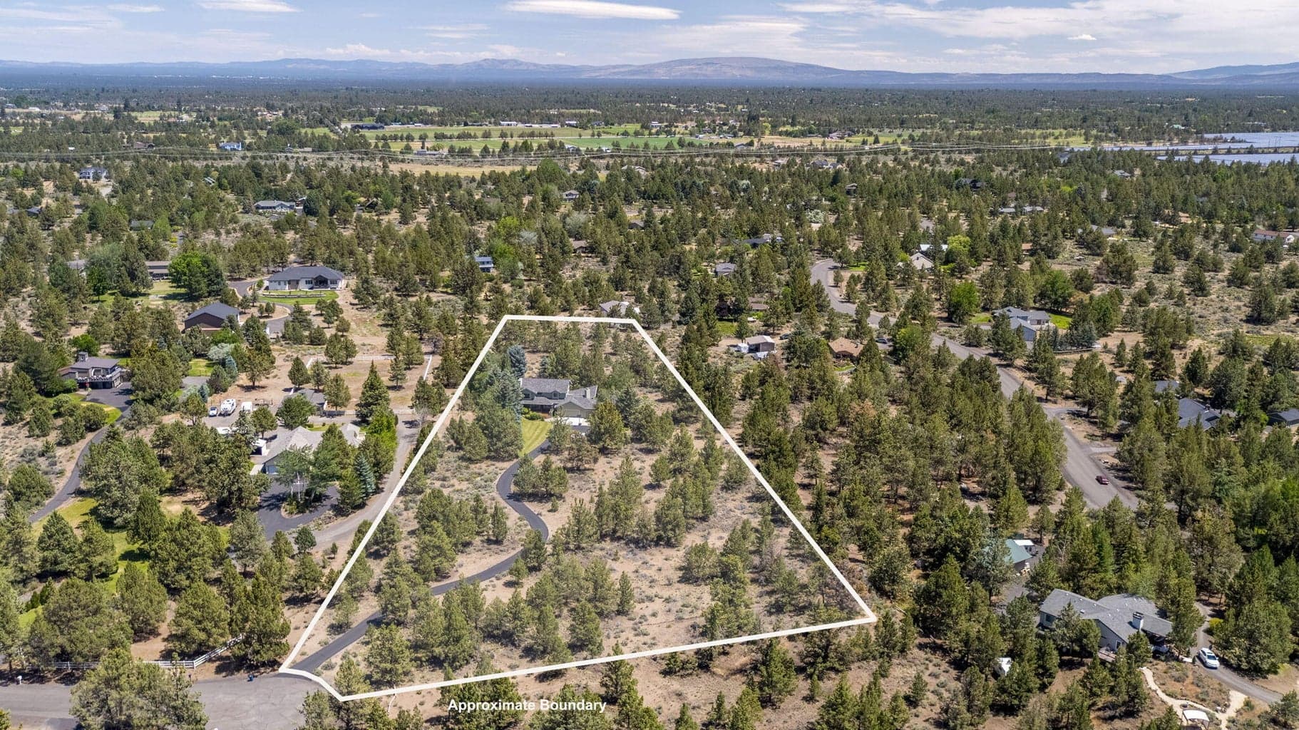 Photo of 62824 Loma Vista 2 of 51