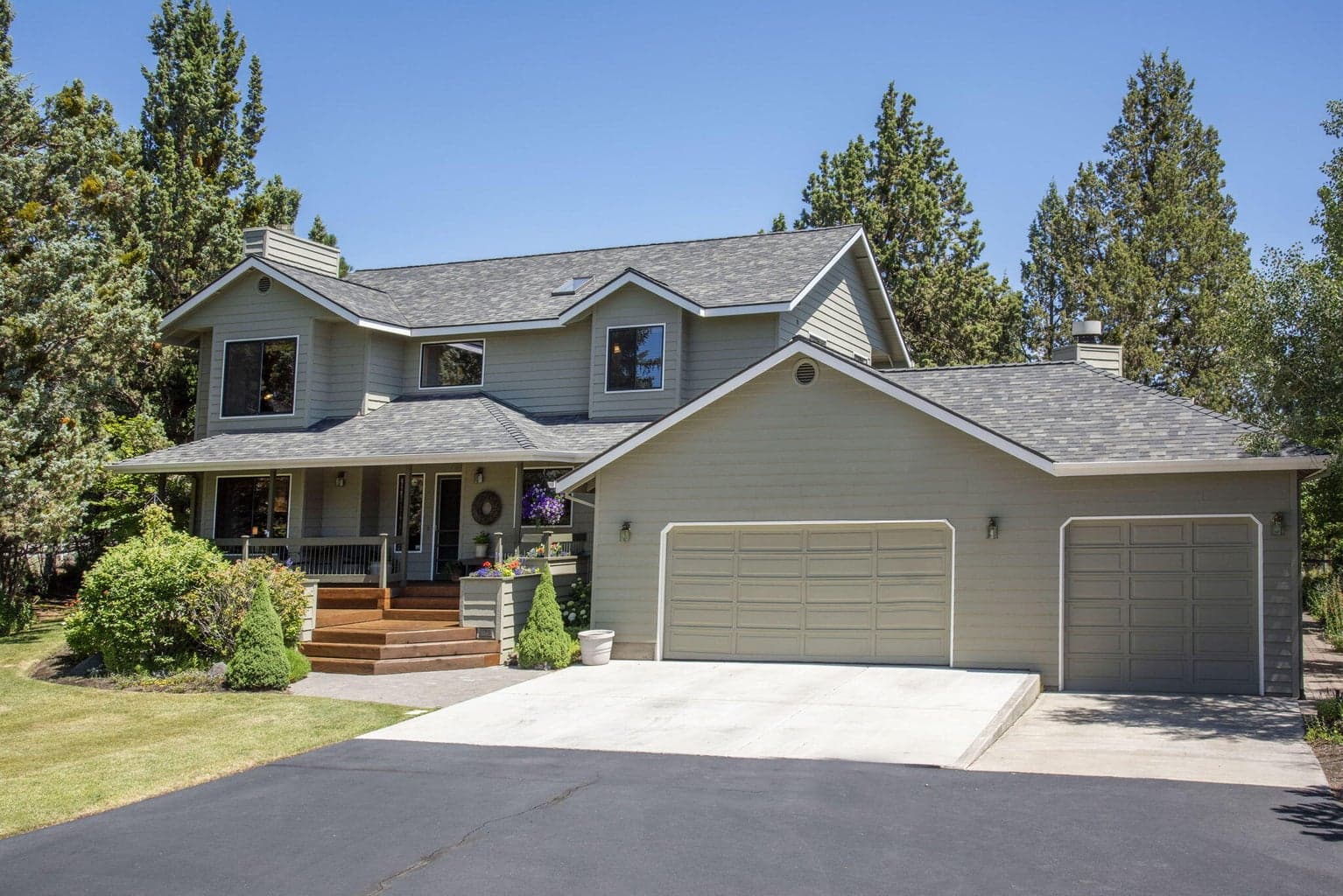 Photo of 62824 Loma Vista 4 of 51