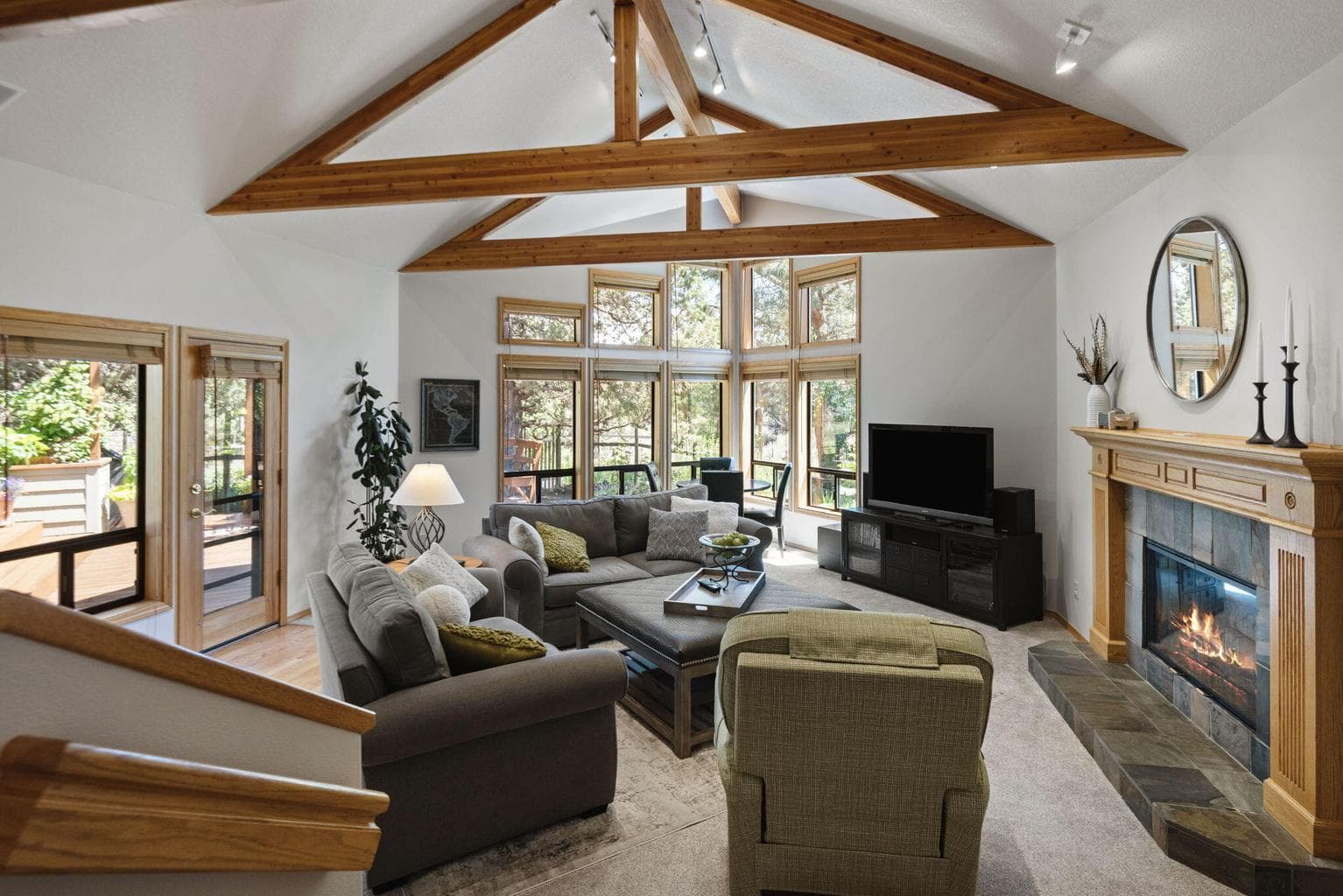 Photo of 62824 Loma Vista Drive 17 of 51