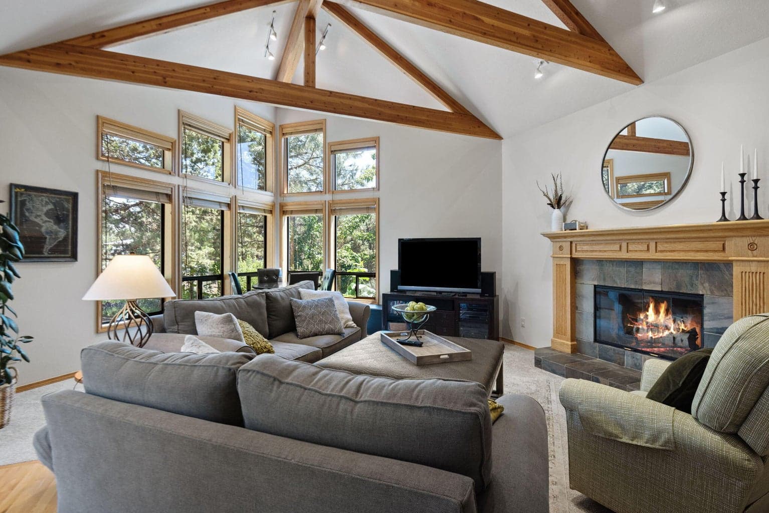 Photo of 62824 Loma Vista Drive 18 of 51