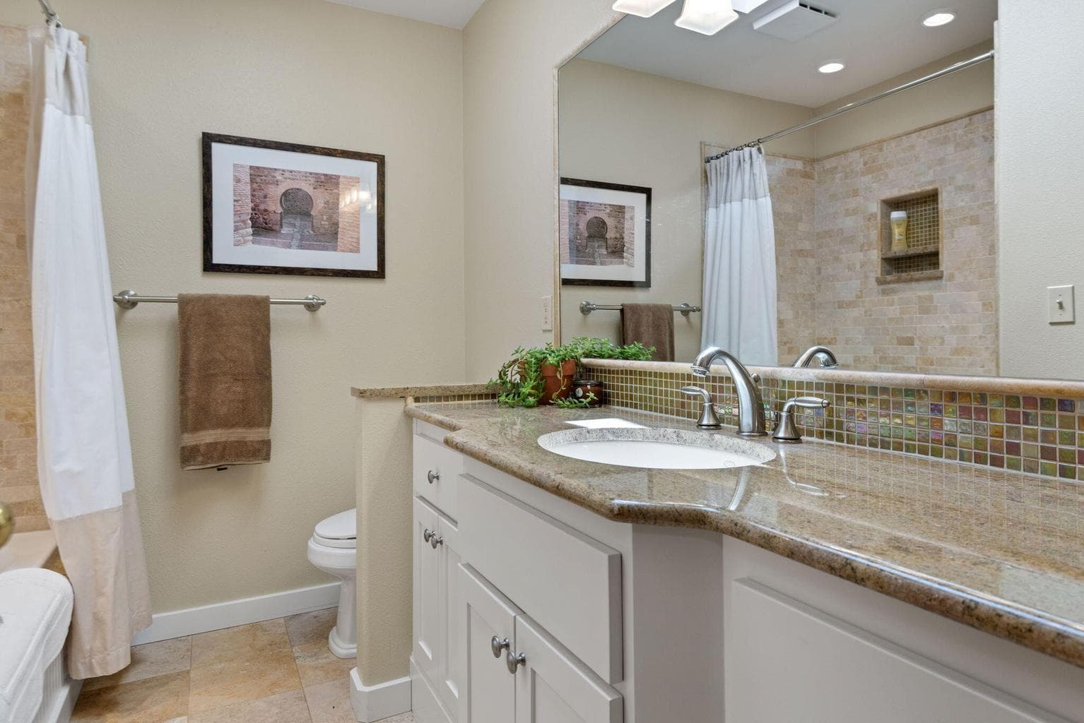 Photo of 62824 Loma Vista Drive 31 of 51