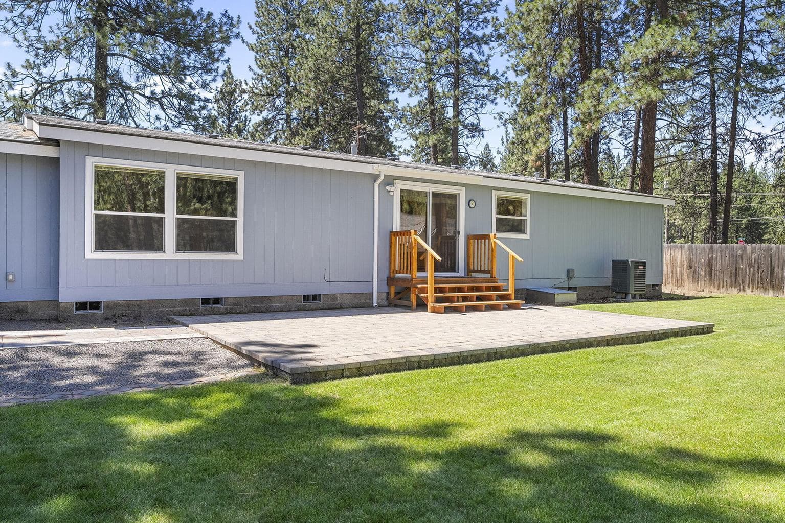Photo of 19252 Kiowa Road 26 of 37