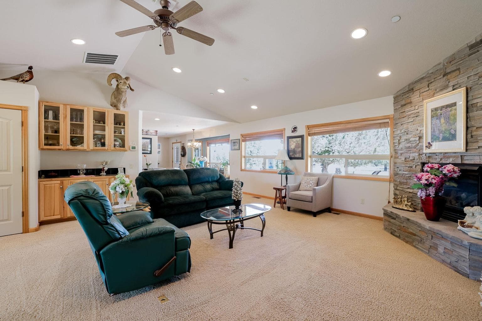 Photo of 13592 SE Lost Lake Drive 6 of 55