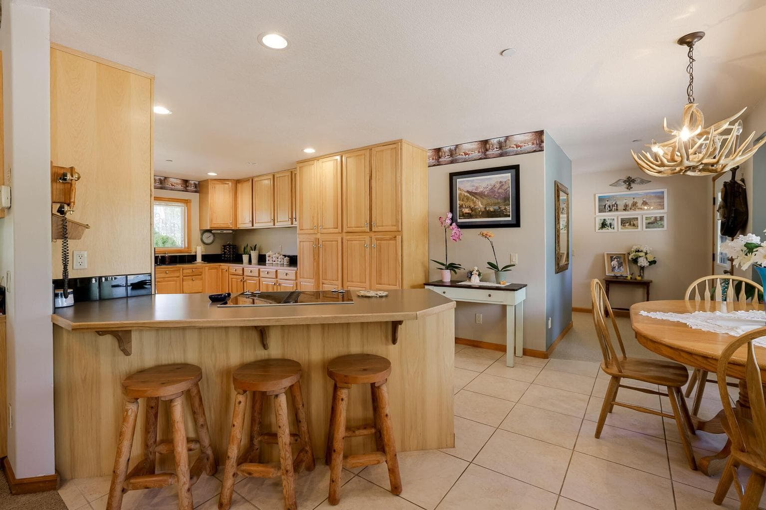 Photo of 13592 SE Lost Lake Drive 15 of 55