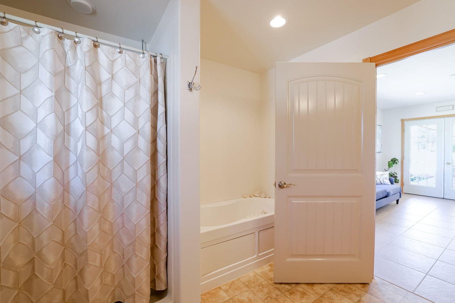 Ensuite Bathroom in Primary Suite