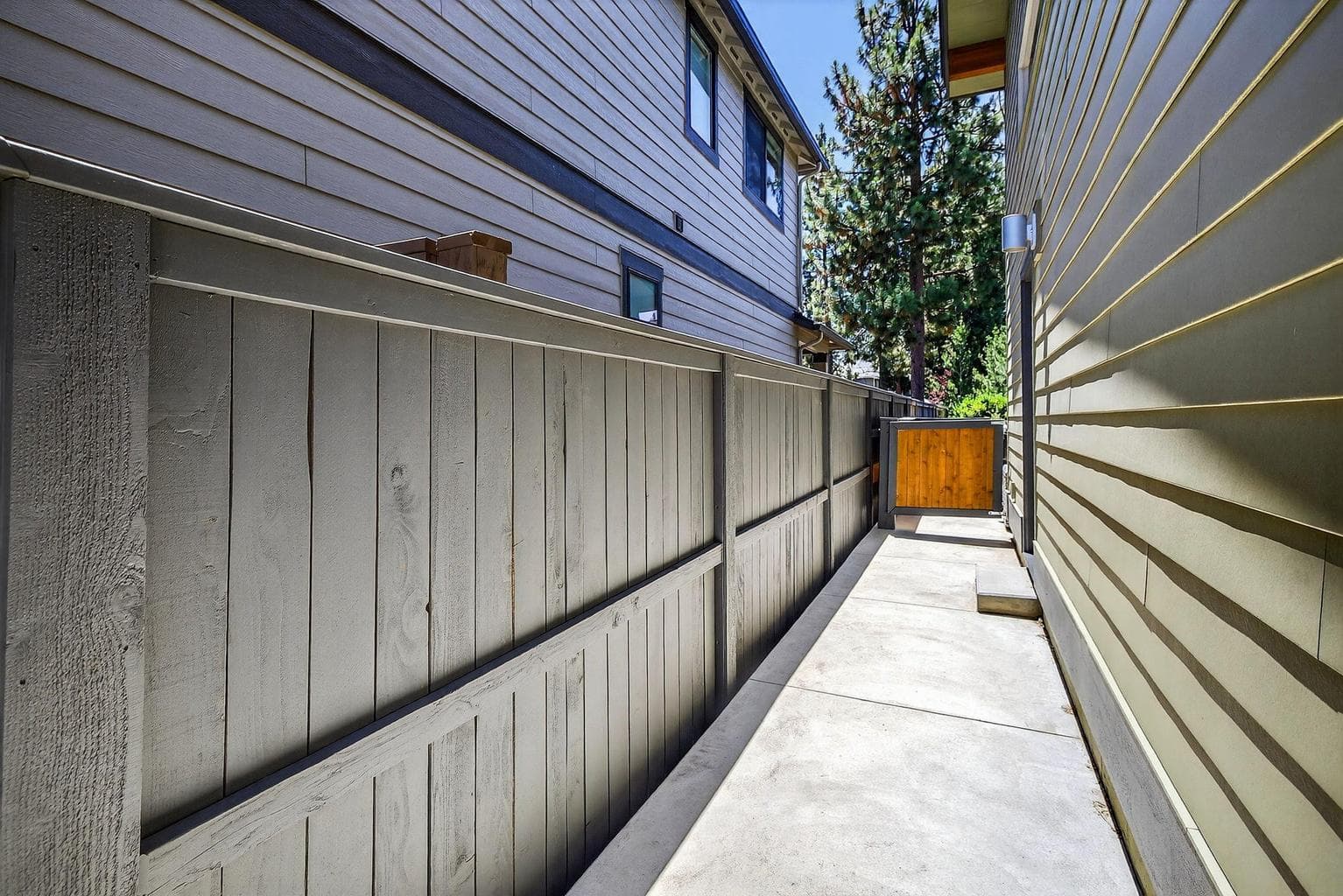 Photo of 62636 NW Mt Thielsen Drive 62 of 73