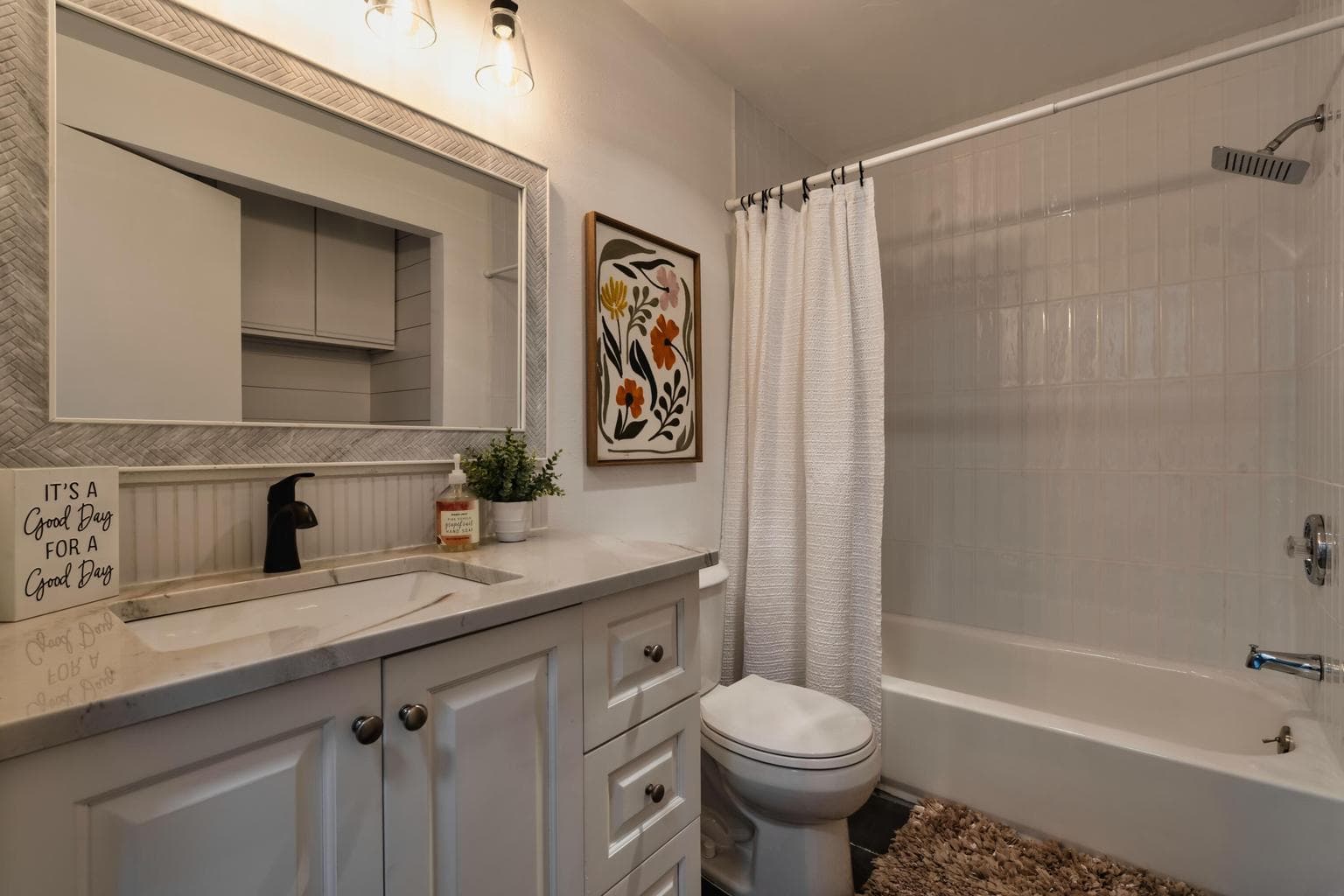 Photo of 17460 Gull Drive 22 of 45