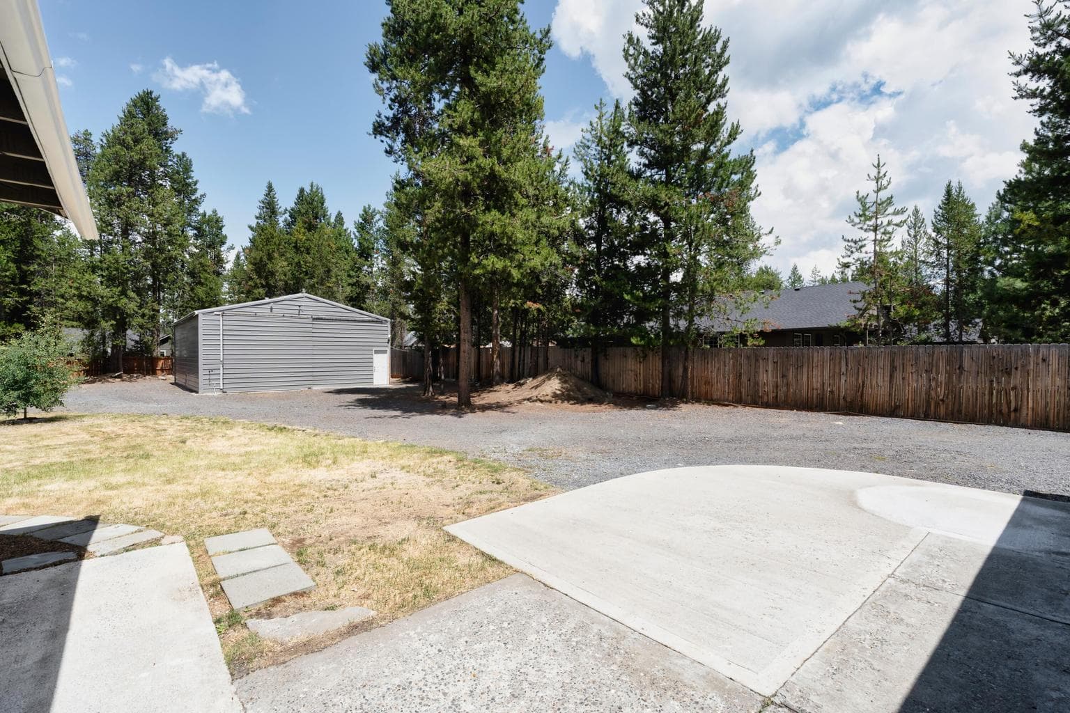 Photo of 17460 Gull Drive 28 of 45