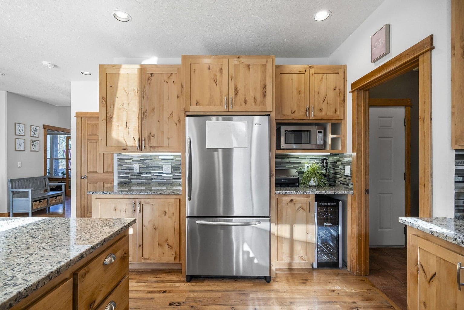 Photo of 17130 Mayfield Drive 16 of 52