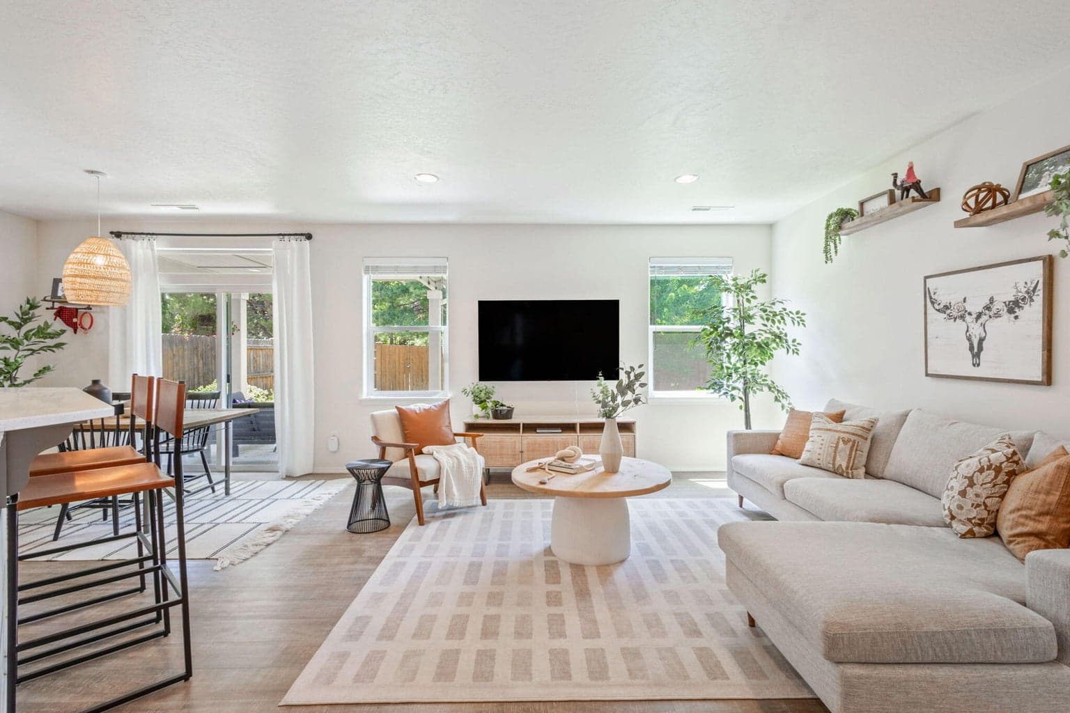 Photo of 21387 NE Eagle Crossing Avenue 6 of 48