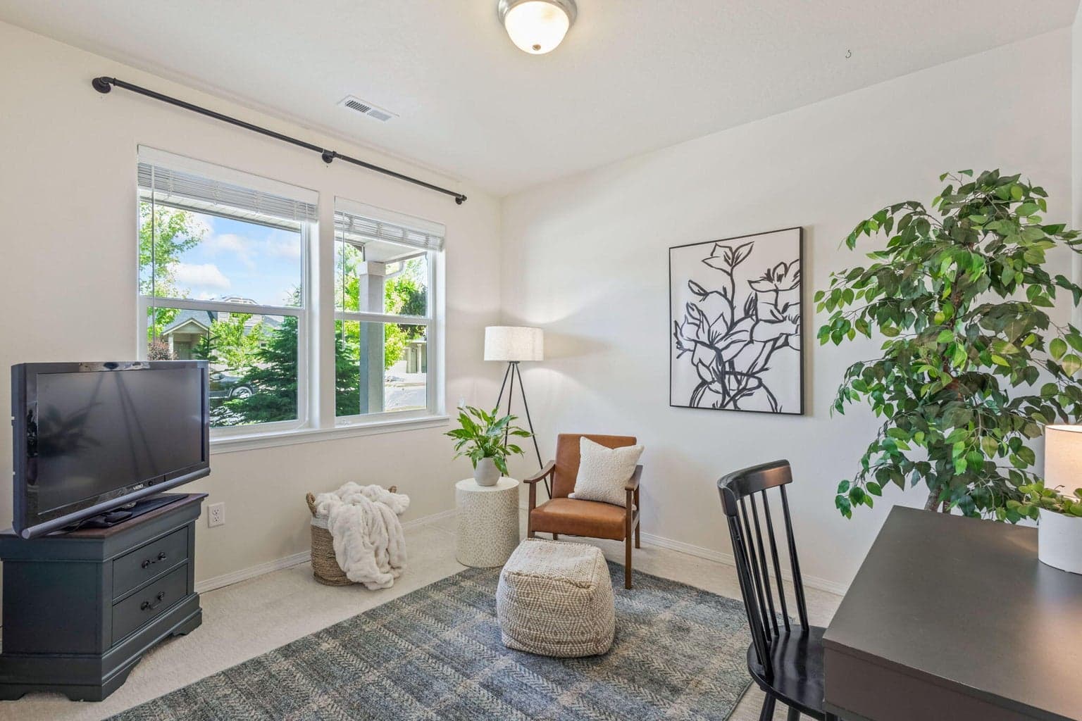 Photo of 21387 NE Eagle Crossing Avenue 28 of 48