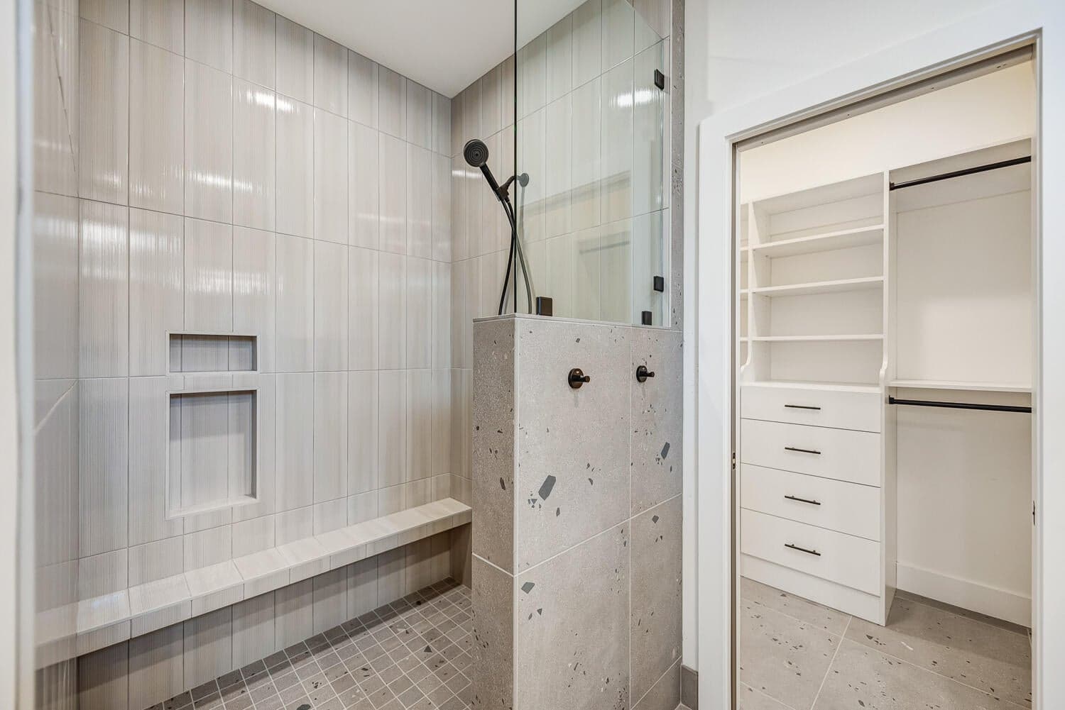Photo of 3186 NW Strickland Way 23 of 38