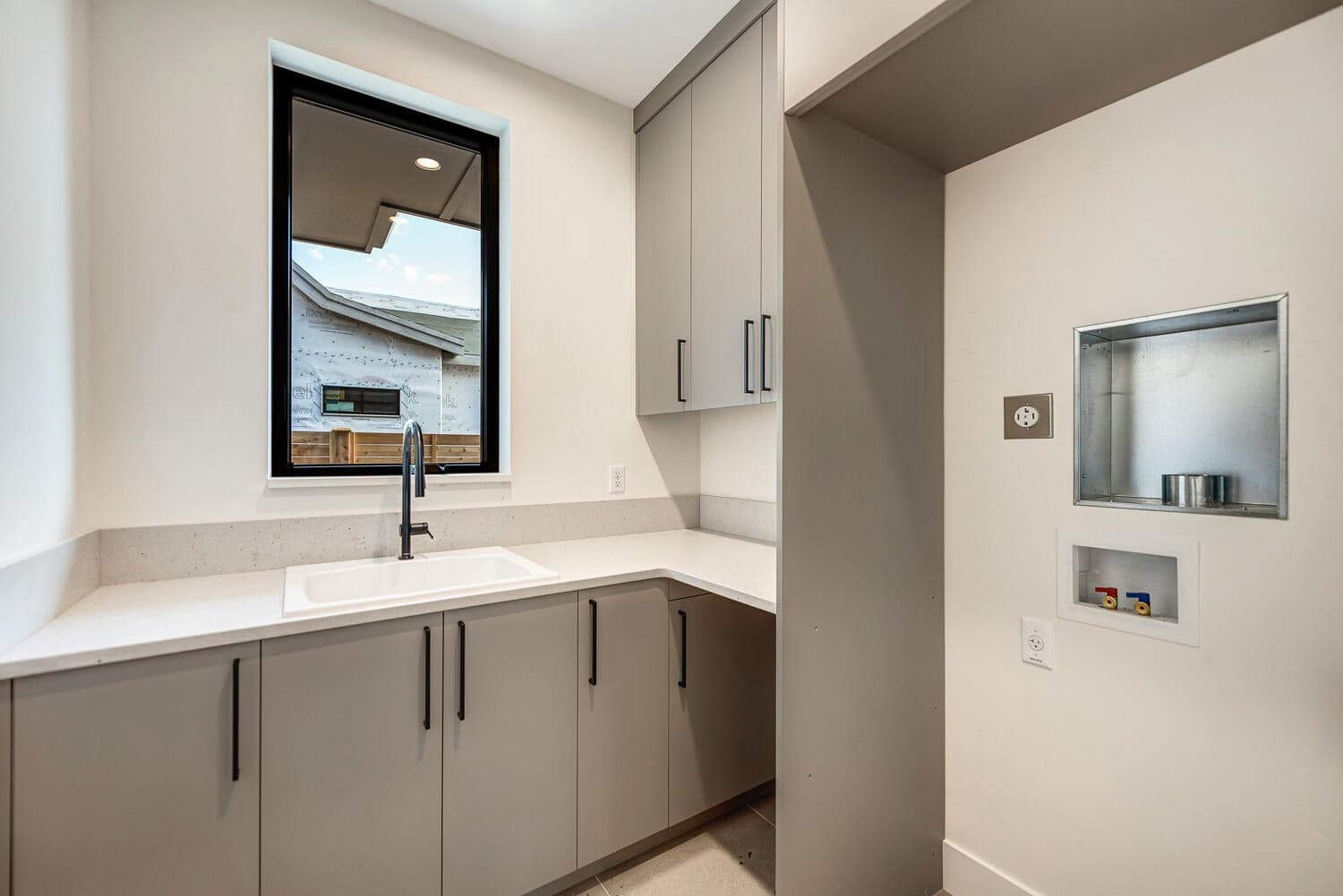 Photo of 3186 NW Strickland Way 30 of 38