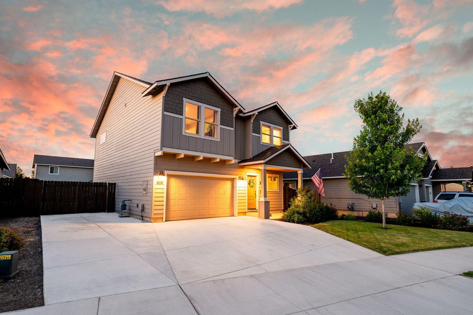 Photo of 2383 Newberry 2 of 47