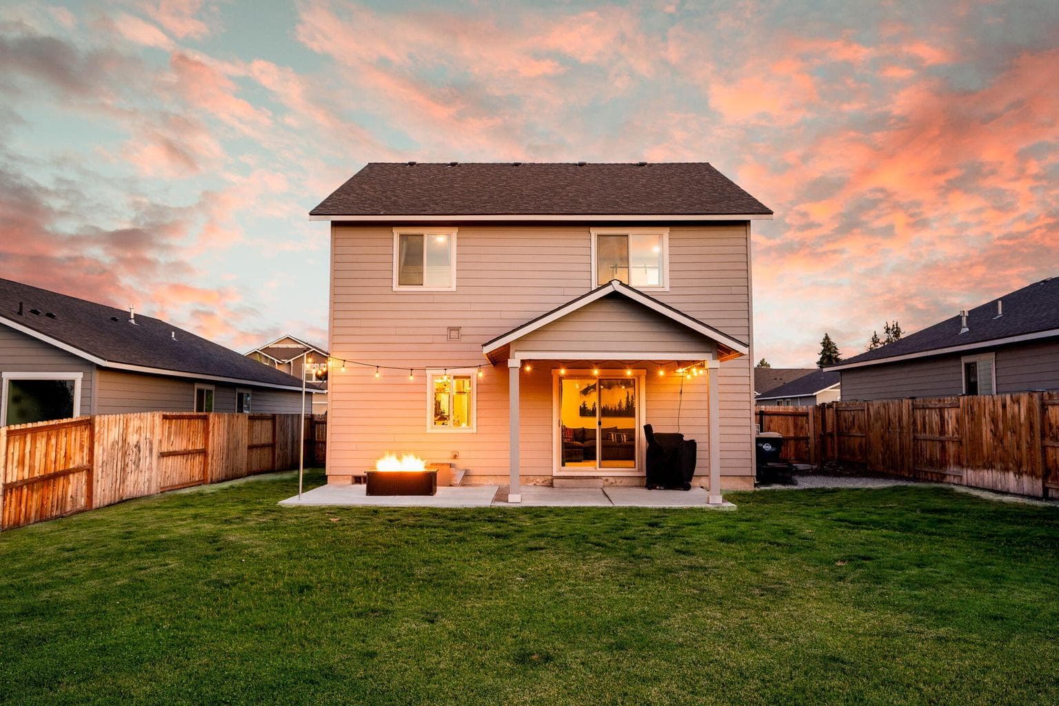 Photo of 2383 Newberry 5 of 47
