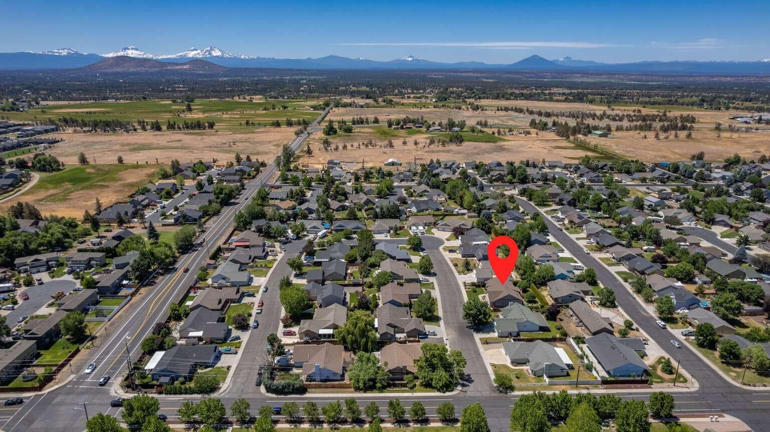 Photo of 1953 NW Wildflower Place 41 of 41
