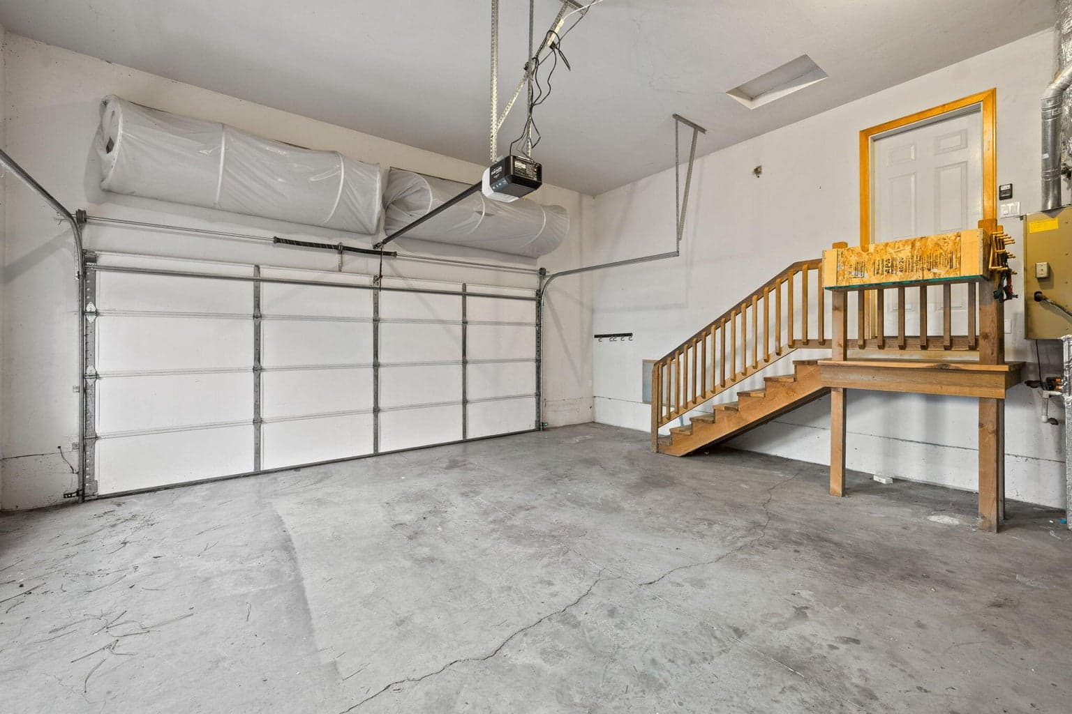 Photo of 2152 NW Torrey Pines Drive 22 of 39