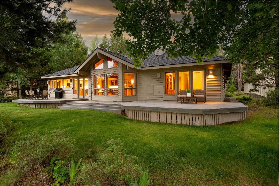 Photo of 57716 Vine Maple Lane 3 of 21