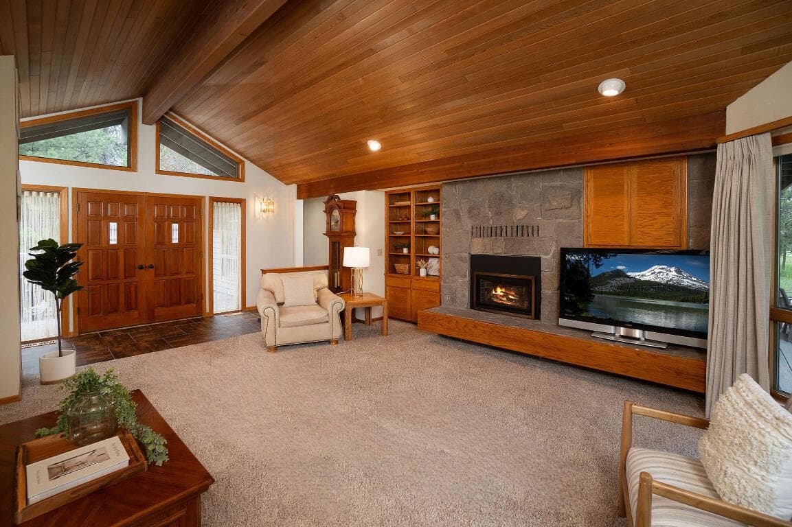 Photo of 57716 Vine Maple Lane 6 of 21