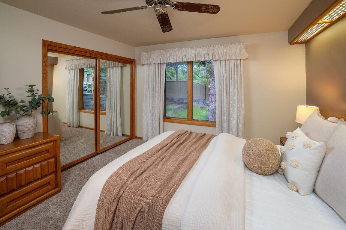 Photo of 57716 Vine Maple Lane 17 of 21