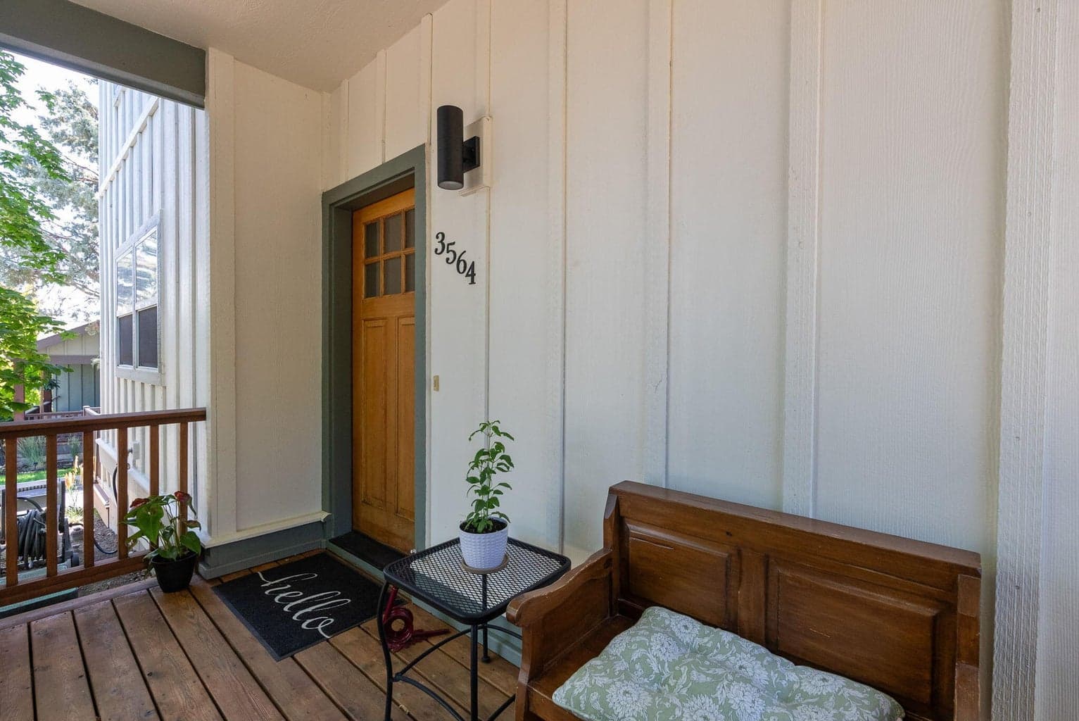 Photo of 3564 SW Salmon Avenue 6 of 32