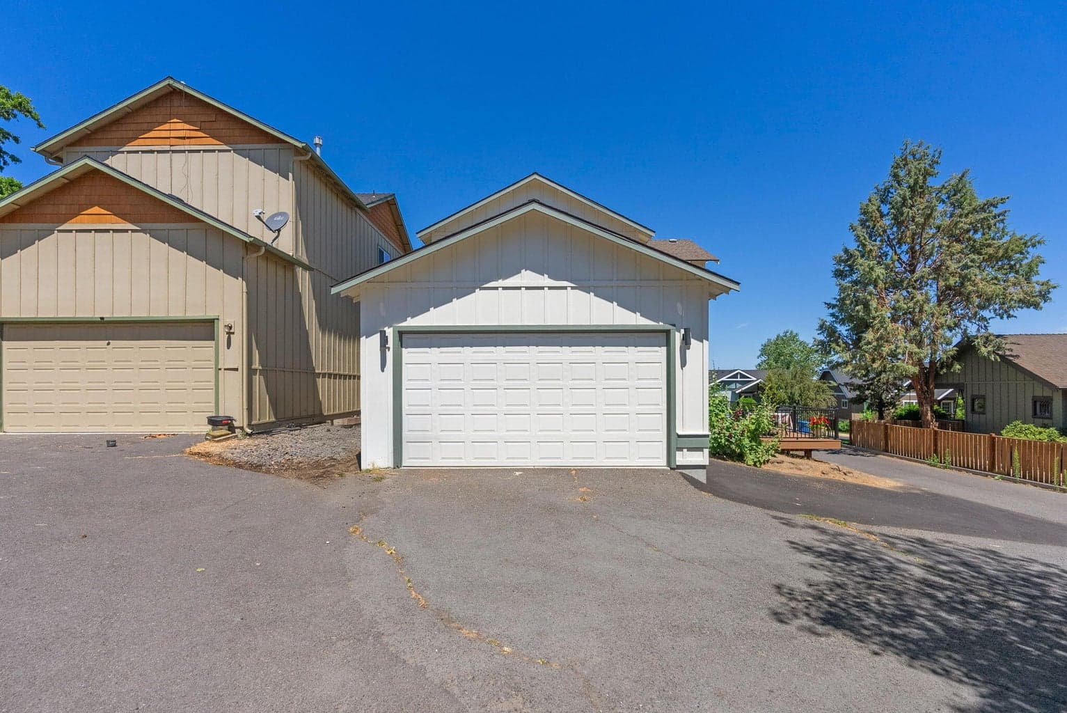 Photo of 3564 SW Salmon Avenue 30 of 32