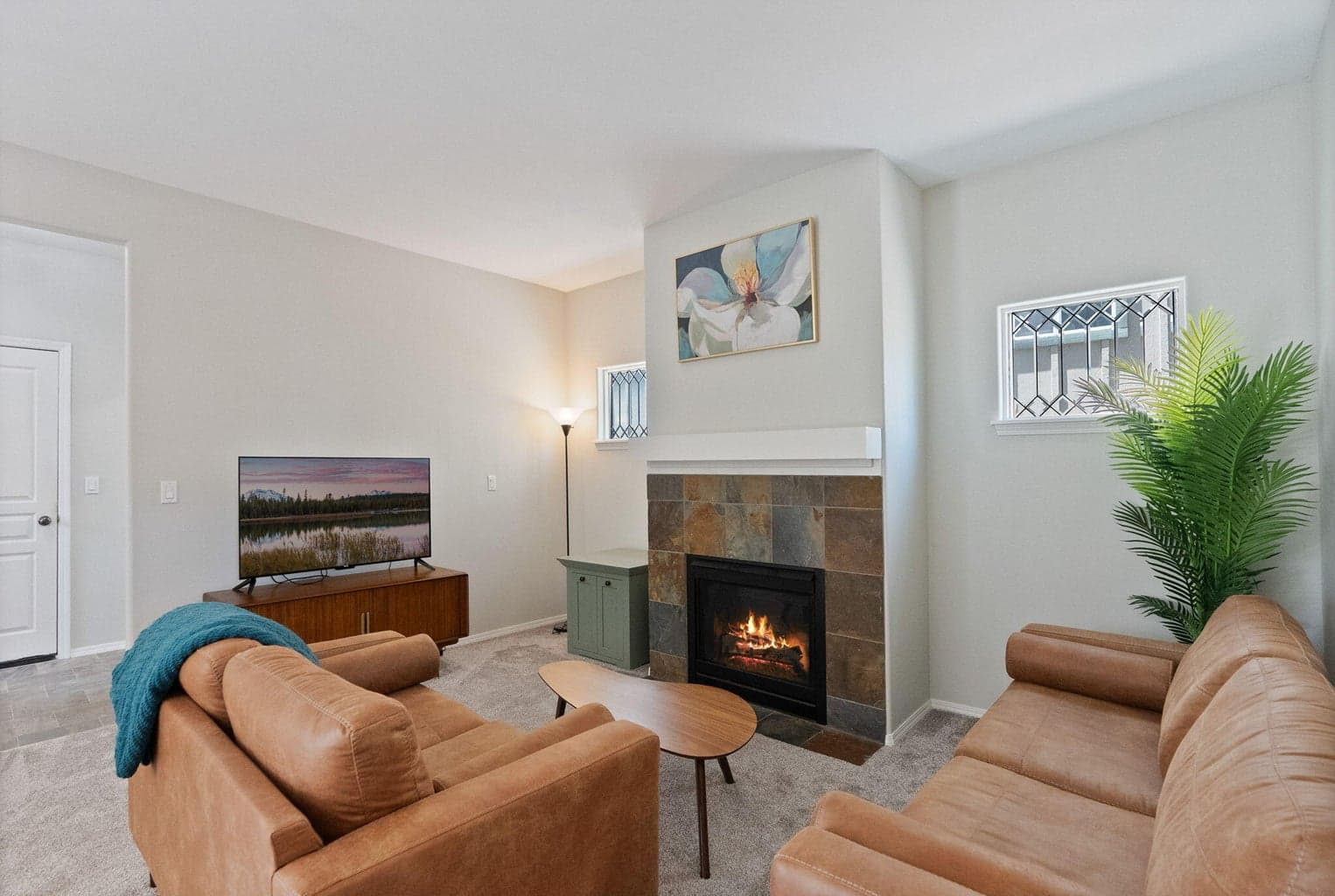 Photo of 3564 SW Salmon Avenue 9 of 32