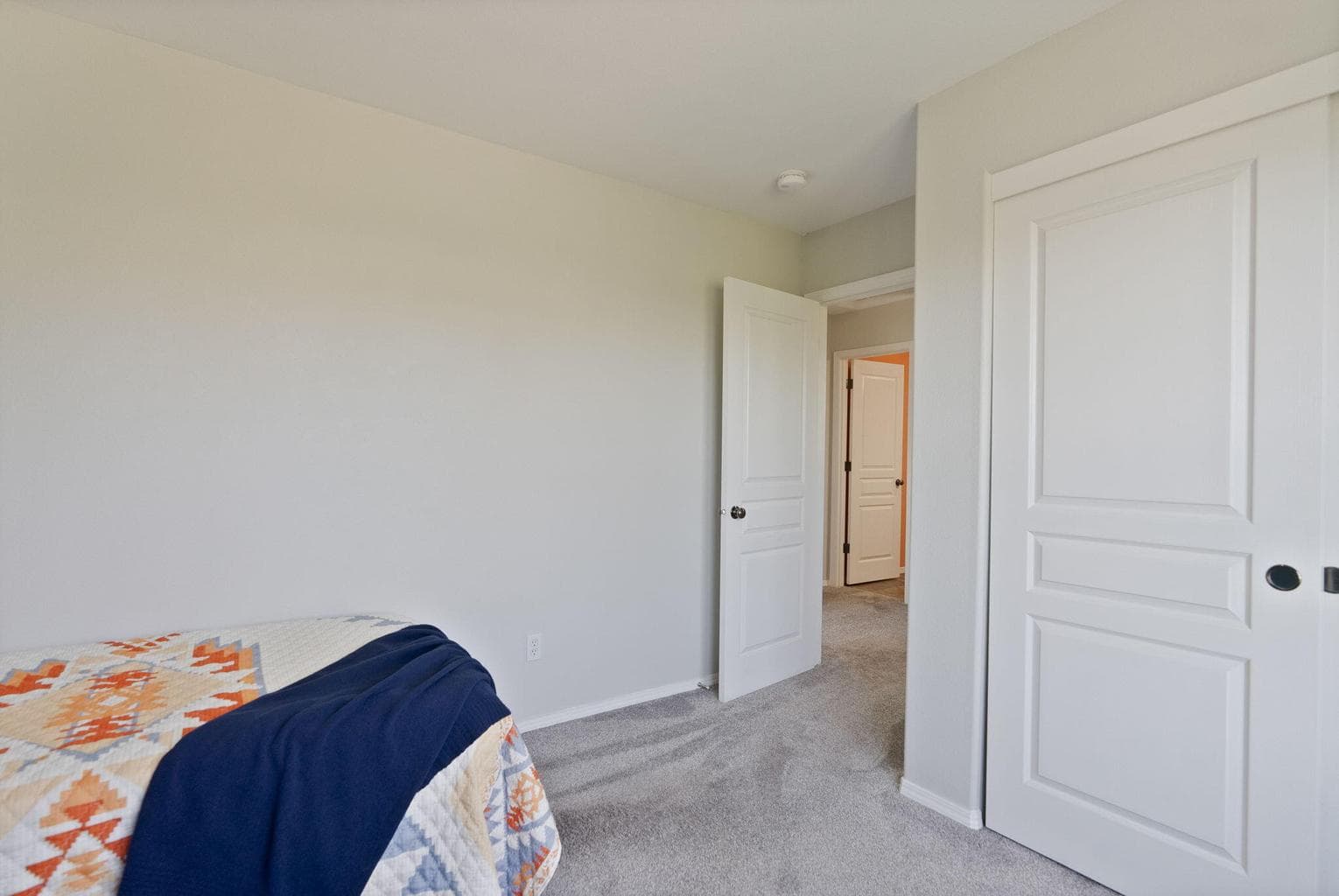 Photo of 3564 SW Salmon Avenue 20 of 32