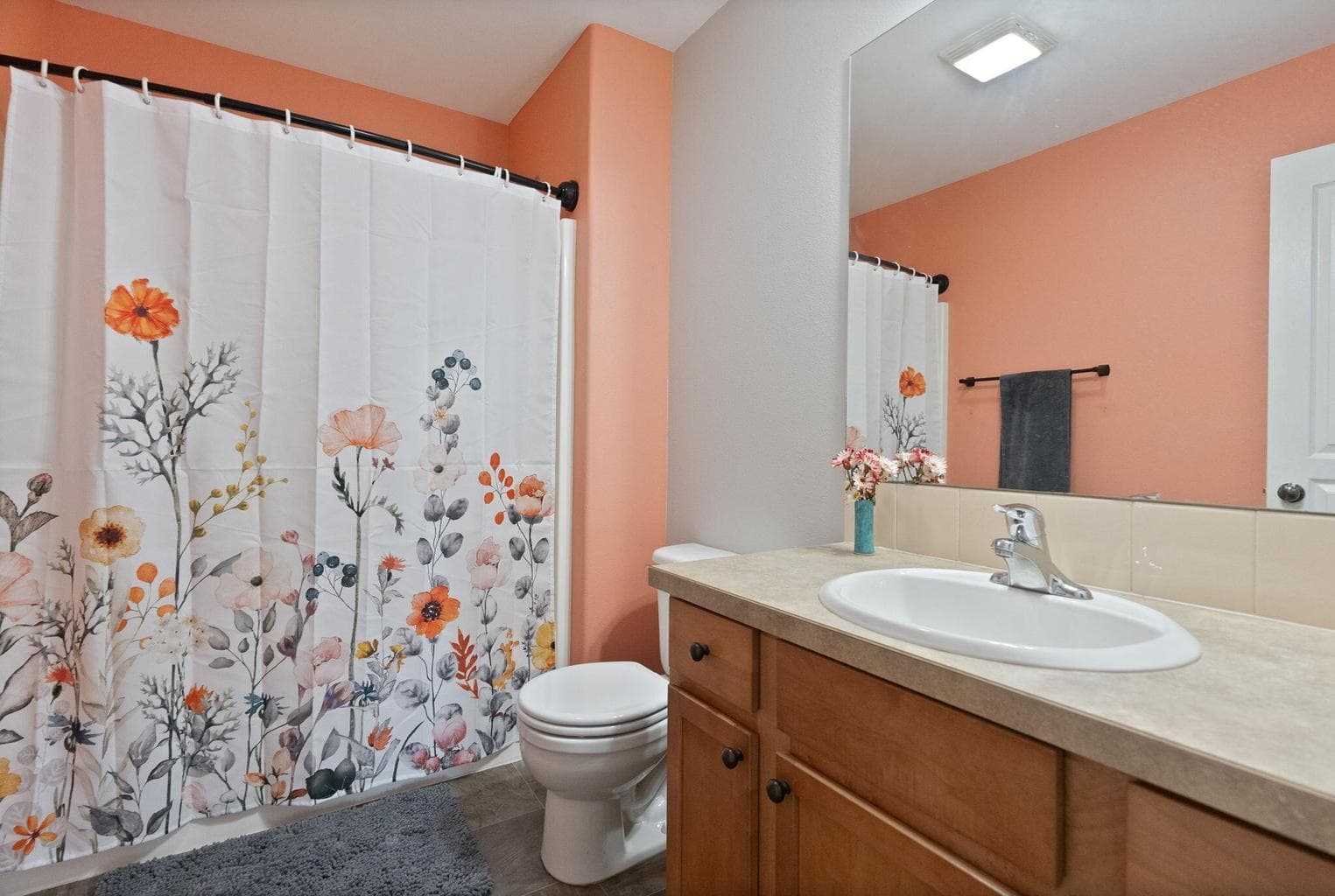 Photo of 3564 SW Salmon Avenue 24 of 32