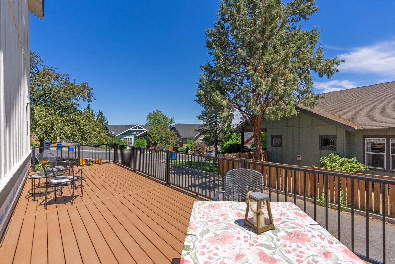 Photo of 3564 SW Salmon Avenue 26 of 32