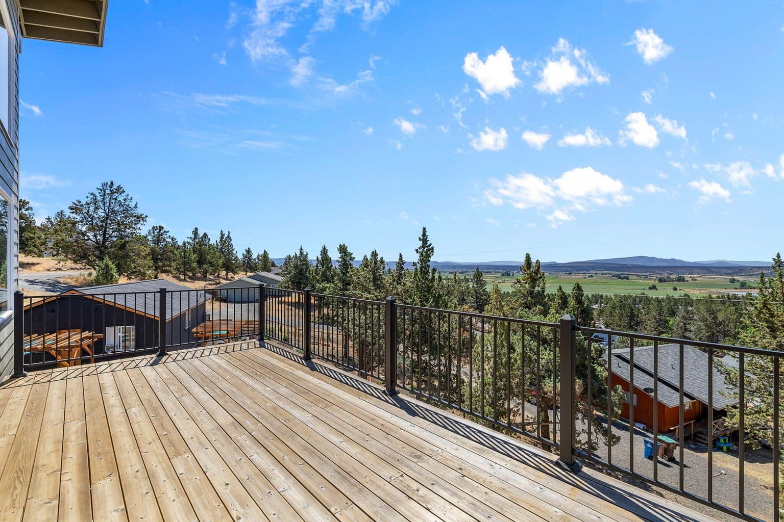 Photo of 11619 NW King Avenue 11 of 42