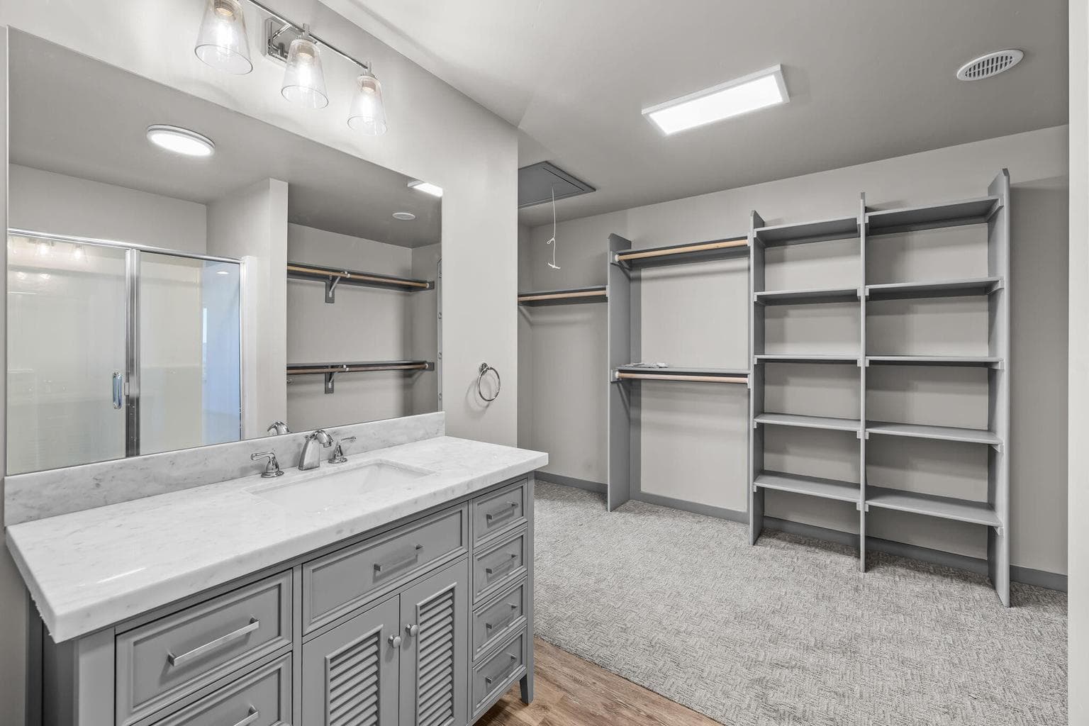 Photo of 11619 NW King Avenue 19 of 42