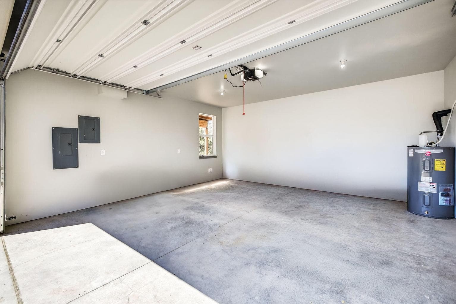 Photo of 11619 NW King Avenue 30 of 42
