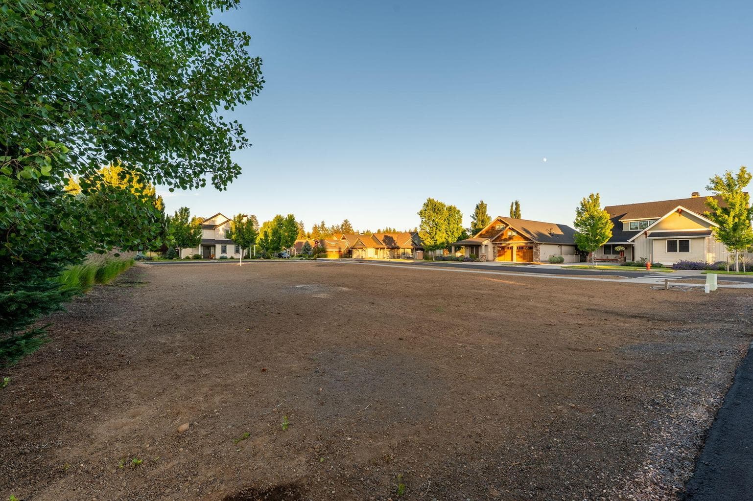 Photo of 789 Birch 2 of 34