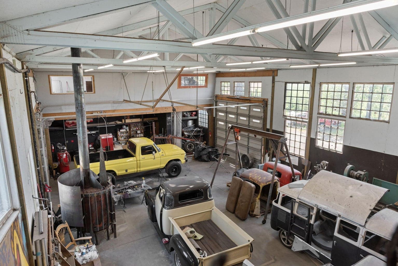 Photo of 25800 Alfalfa Market Road 23 of 33