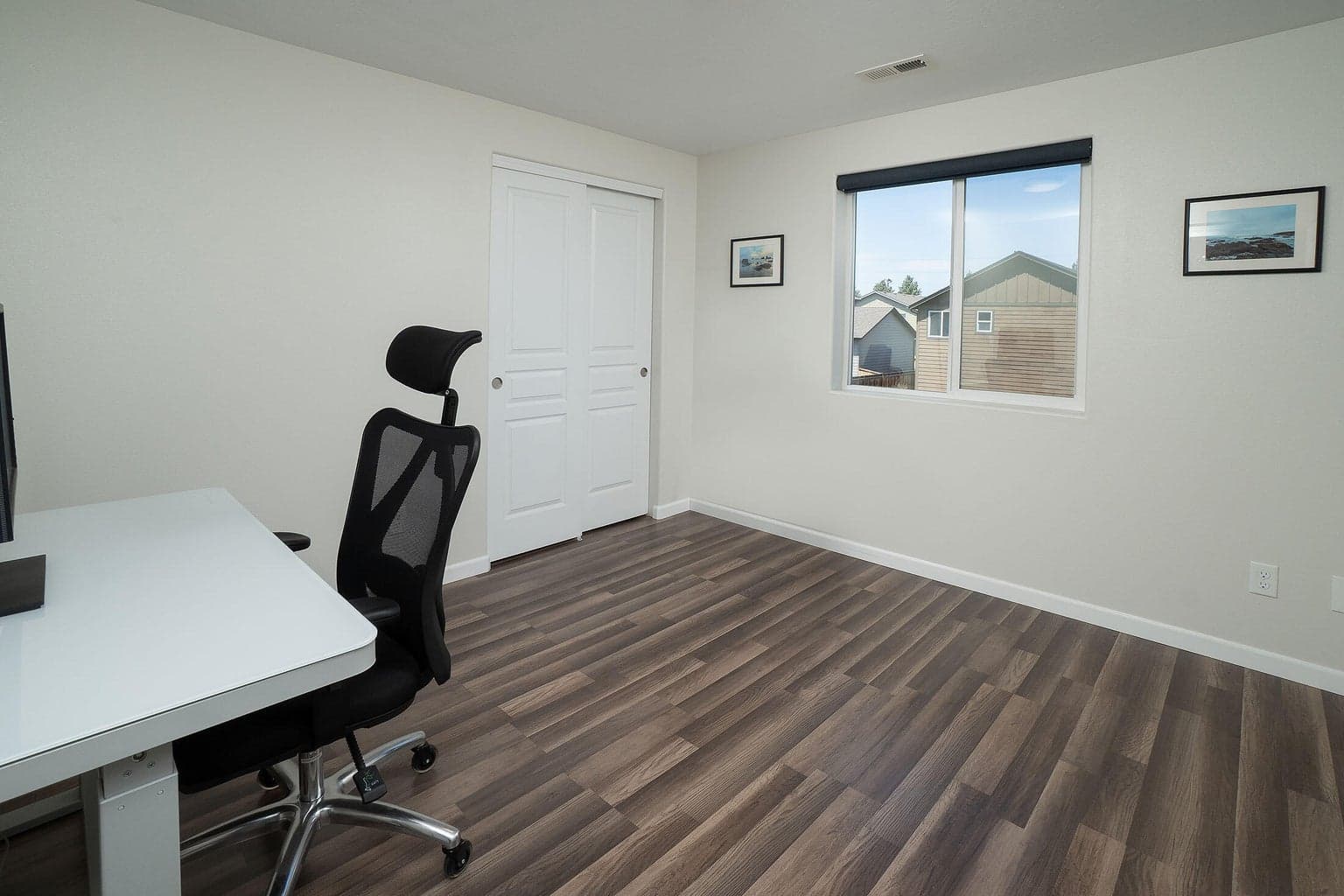 Photo of 1049 SE 6th Street 9 of 18