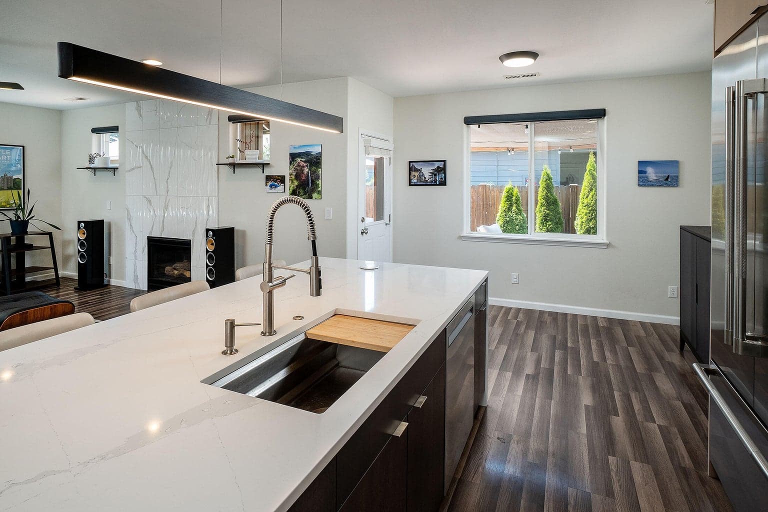 Photo of 1049 6th 5 of 18