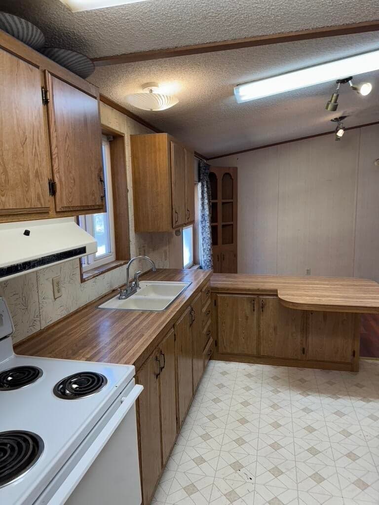 Photo of 52737 Wayside 4 of 20