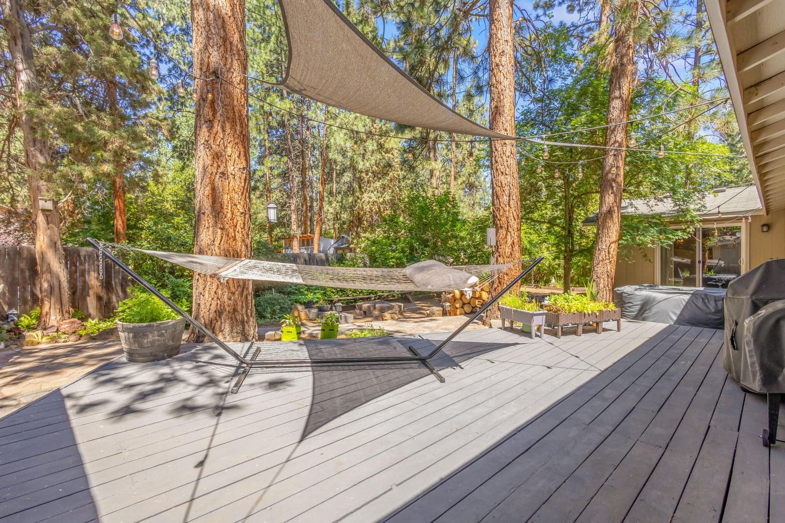 Lovely backyard!