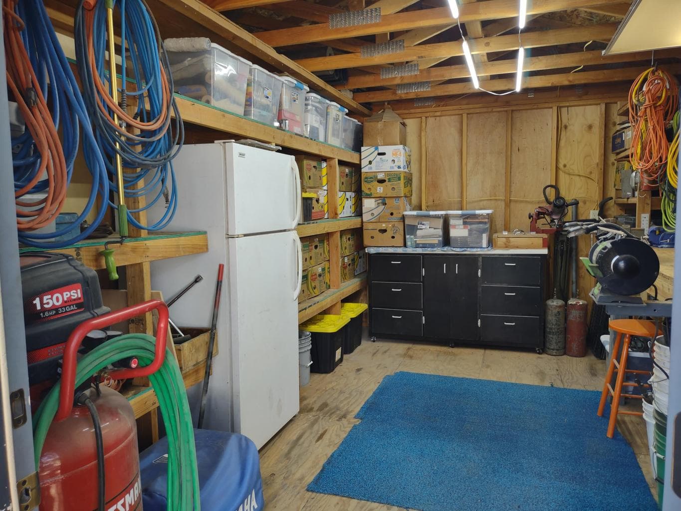 Photo of 51345 Riverland Avenue 27 of 38
