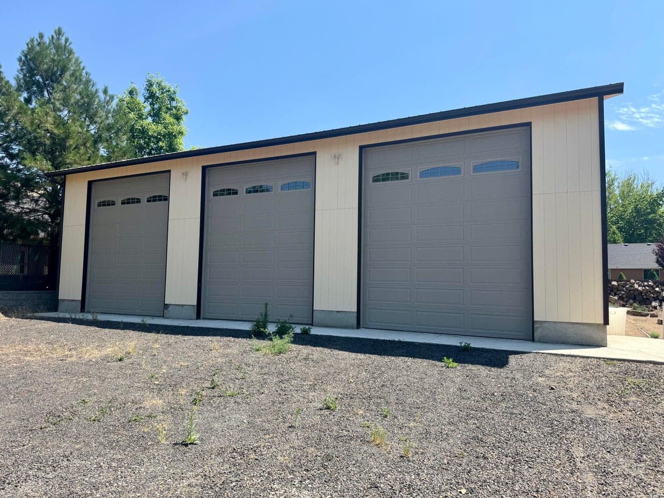 Photo of 640 B 5 of 13